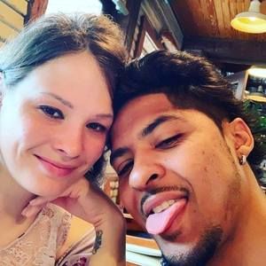 Meet your Posher, Charlsie